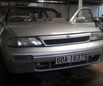 Nissan Bluebird   1993 - Bán Nissan Bluebird sản xuất năm 1993, màu bạc