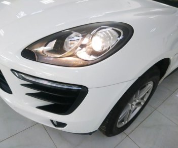 Porsche Macan 2015 - Bán Porscher Macan model 2016 màu trắng