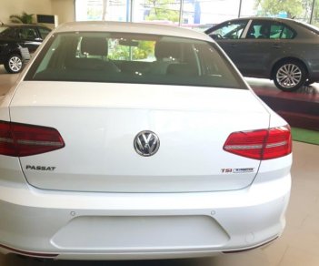 Volkswagen Passat S 2015 - Còn 1 chiếc duy nhất Volkswagen Passat S 2015, màu trắng, nhập khẩu chỉ 1 tỷ 160 triêu