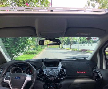 Ford EcoSport 1.5L AT Titanium 2016 - Mình bán EcoSport 2016 Titanium đen, bản đặc biệt, xe mới tinh luôn