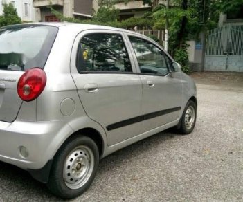 Chevrolet Spark 2010 - Bán xe Chevrolet Spark sản xuất 2010, màu bạc xe gia đình, giá tốt