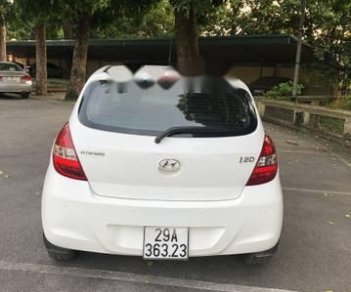 Hyundai i20   2011 - Bán Hyundai i20 sản xuất 2011, màu trắng, chính chủ, giá chỉ 365 triệu