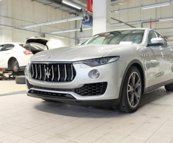 Maserati 2018 - Cần bán xe Maserati Levante 2018, nhập khẩu chính hãng, hỗ trợ tư vấn: 0978877754