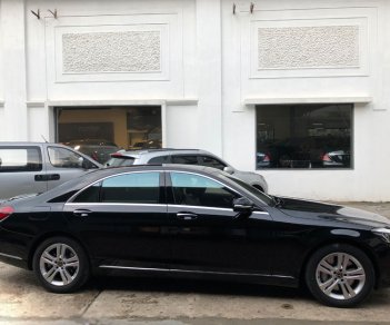 Mercedes-Benz S class S450L 2017 - Bán xe Mercedes S450L Đk 2018, màu đen siêu lướt như mới, giá rẻ hơn 500 triệu