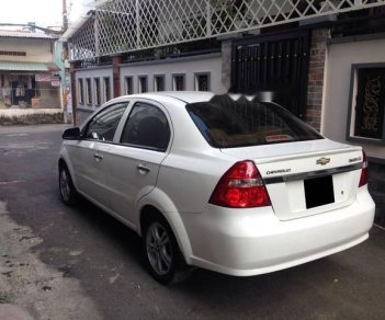 Chevrolet Aveo LTZ 2015 - Bán xe Chevrolet Aveo LTZ năm sản xuất 2015, màu trắng