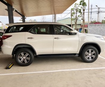 Toyota Fortuner 2.4G AT 2018 - Toyota Vũng Tàu bán xe Fortuner 2.4G AT sản xuất 2018, màu trắng, xe nhập