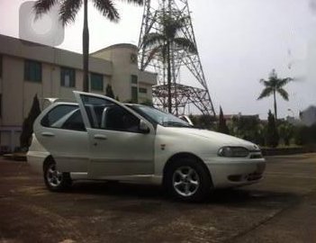 Fiat Siena   2003 - Bán Fiat Siena sản xuất 2003, màu trắng