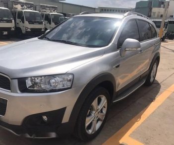 Chevrolet Captiva   2015 - Bán Chevrolet Captiva năm 2015, màu bạc, giá cạnh tranh