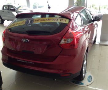 Ford Focus 1.5 ecoboost 2018 - Vĩnh Phúc Ford bán Focus 1.5 Ecoboost, 555 triệu, hỗ trợ trả góp 80%, lh 0974286009