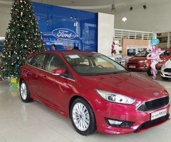 Ford Focus 2018 - Ford Fcus giá rẻ nhất, ưu đãi tốt, bán trả góp, giao ngay