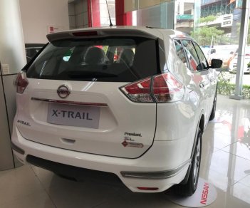 Nissan X trail SL 2018 - Bán ô tô Nissan X trail SL sản xuất năm 2018, màu trắng