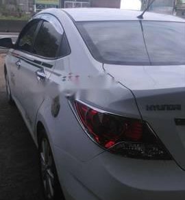 Hyundai Accent 2012 - Bán xe Hyundai Accent 2012, màu trắng  