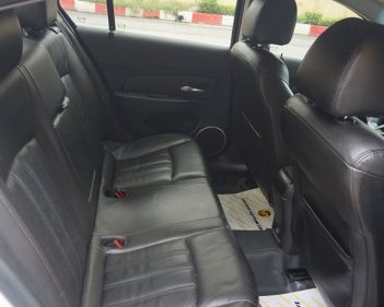 Daewoo Lacetti CDX 2011 - Bán Daewoo Lacetti CDX sản xuất 2011, màu trắng, xe nhập