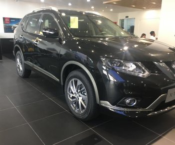 Nissan X trail SV 2018 - Bán xe Nissan X trail SV đời 2018, màu đen