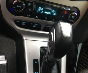 Ford Focus 2.0 S 2015 - Bán Ford Focus 2.0 S đời 2015, màu trắng