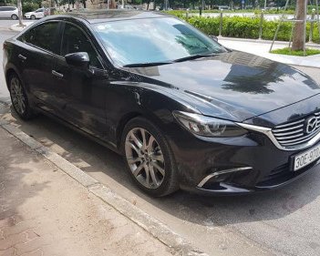 Mazda 6  2.0 AT  2017 - Bán xe Mazda 6 2.0 AT 2017, màu đen chính chủ  