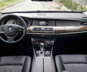 BMW 5 Series 528i GT 2016 - BMW 528i GT 2016 nâu titan, mới 99%