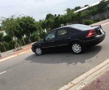 Ford Mondeo   2005 - Cần bán Ford Mondeo sản xuất 2005, màu đen, xe nhập