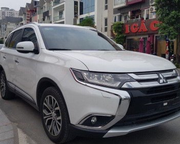 Mitsubishi Outlander  2.0 AT  2016 - Bán Mitsubishi Outlander 2.0 AT năm sản xuất 2016, màu trắng 