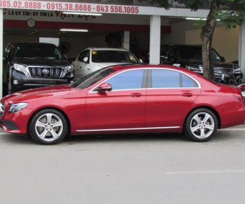 Mercedes-Benz E250 2017 - Bán Mercedes E250 2017 màu đỏ