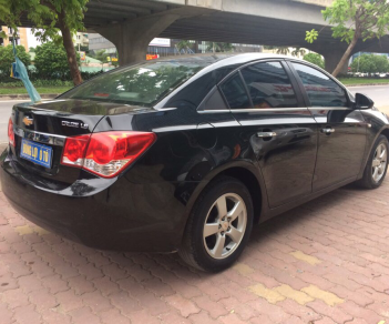 Chevrolet Cruze LS 2014 - Cần bán gấp Chevrolet Cruze năm 2014 màu đen, giá tốt