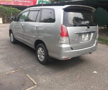 Toyota Innova 2.0V 2010 - Chính chủ bán Toyota Innova 2.0V đời 2010, màu bạc