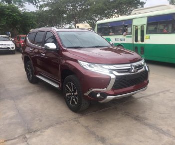 Mitsubishi Pajero Sport Sport 4x2 AT 2018 - Cần bán Mitsubishi Pajero Sport 4x2 AT đời 2018, màu đỏ, có bán trả góp liên hệ 0906.884.030