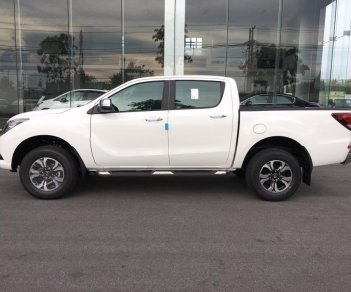 Mazda BT 50 2018 - Bán Mazda BT 50 2.2 AT giá 679 triệu đủ màu, giao xe ngay trong ngày: 0978.495.552- 0888.185.222