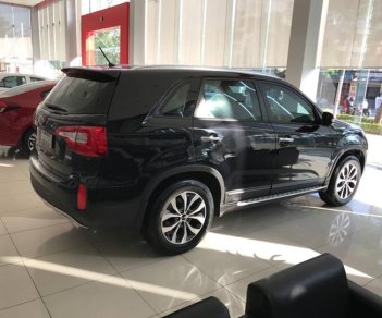 Kia Sorento DATH 2018 - Cần bán Kia Sorento máy dầu, bảng full option, giá 949 triệu