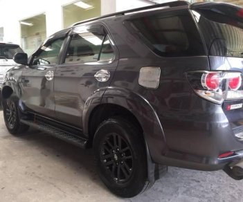 Toyota Fortuner 2015 - Cần bán xe cũ Toyota Fortuner năm 2015