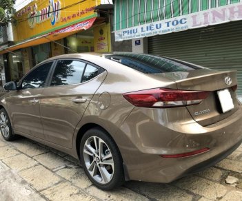 Hyundai Elantra GLS 2016 - Bán xe Hyundai Elantra GLS 2.0AT 2016, màu nâu giá cạnh tranh