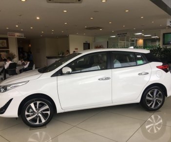 Toyota Yaris 1.5G 2018 - Bán xe Toyota Yaris G 2018 màu trắng giao sớm