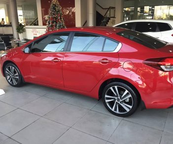 Kia Cerato AT 2018 - Giá xe Kia Cerato 2018 có đầu Android giảm ngay tiền mặt và tặng gói phụ kiện 20 triệu đồng. LH 09.6757.4679 TVBH Mr. Đức