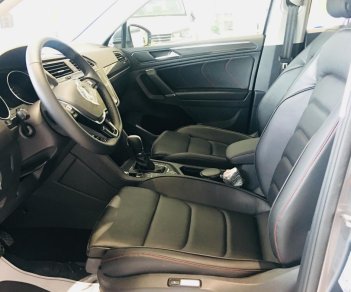 Volkswagen Tiguan Allspace 2018 - BÁN Volkswagen Tiguan Allspace, chỉ 371Tr sở hữu dòng xe SUV đẳng cấp từ Đức. 0942 050 350