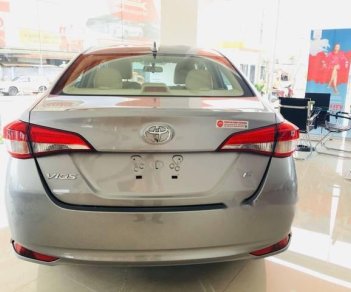 Toyota Vios   1.5E  2018 - Bán Toyota Vios 1.5E 2018, màu bạc, giá chỉ 531 triệu