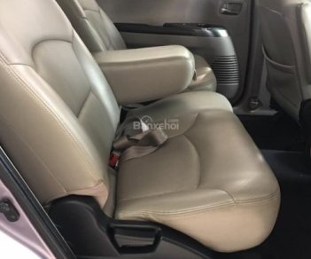 Mitsubishi Grandis 2005 - Cần bán xe Mitsubishi Grandis năm sản xuất 2005, màu xám tím