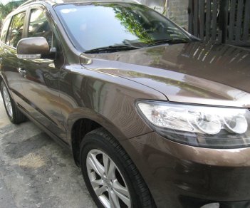 Hyundai Santa Fe CRDI 2012 - Cần bán Hyundai Santafe 2012 tự động, máy dầu, nâu vàng cực đẹp