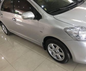 Toyota Vios 2008 - Cần bán gấp Toyota Vios sản xuất năm 2008, màu bạc  