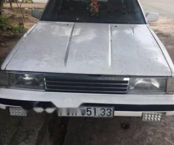 Toyota Camry 1986 - Cần bán xe Toyota Camry đời 1986, màu trắng, giá chỉ 40 triệu