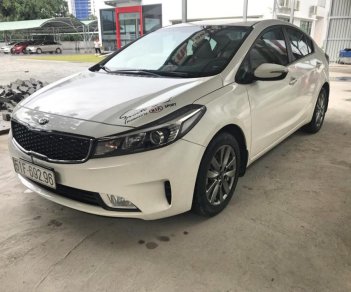 Kia Cerato 1.6MT 2016 - Bán Kia Cerato 1.6 AT 2016 xe chạy lướt