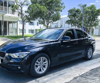 BMW 3 Series 320i 2016 - Bán xe BMW 320i Sx 2016, model 2017, màu đen, xe nhập khẩu