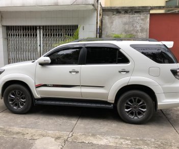 Toyota Fortuner TRD 2.7V (4x2) 2016 - Cần bán gấp Toyota Fortuner TRD 2.7V (4x2) sản xuất năm 2016, màu trắng, 950tr