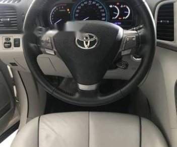 Toyota Venza 2011 - Cần bán xe Toyota Venza sản xuất năm 2011, màu trắng giá cạnh tranh