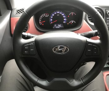 Hyundai Grand i10   1.2AT 2018 - Bán Hyundai Grand i10 1.2AT Sedan ,màu trắng, số tự động ,sản xuất 201,8 lăn bánh 4000km