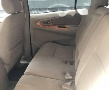 Toyota Innova   G  2011 - Bán xe Toyota Innova G đời 2011, màu bạc chính chủ