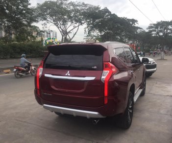 Mitsubishi Pajero Sport Sport 4x2 AT 2018 - Cần bán Mitsubishi Pajero Sport 4x2 AT đời 2018, màu đỏ, có bán trả góp liên hệ 0906.884.030