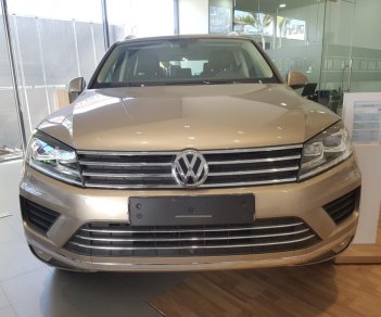 Volkswagen Touareg GP 2016 - SUV đáng mua nhất năm! Volkswagen Touareg vàng cát, nhập Đức, giá tốt, ưu đãi khủng nhất VN, LH: 0901933522-0901933422