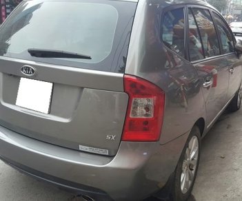 Kia Carens 2.0AT 2011 - Gia đình cần bán xe Carens 2011, AT 2.0, màu xám lông chuột