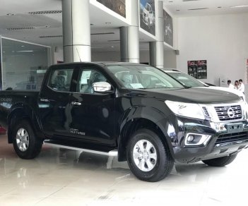 Nissan Navara EL Premium 2018 - Cần bán xe Nissan Navara EL Premium đời 2018, màu đen, xe nhập, 653 triệu