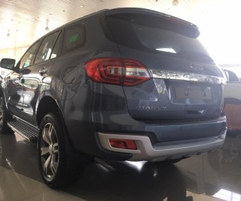 Ford Everest 2.2L 4x2 Titanium AT 2018 - LH ngay: 0918889278 để được tư vấn nhiệt tình xe Ford Everest 2018, phiên bản: Titanium, Trend & Ambiente